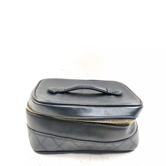 Chanel Vanity Bag  Black Lamb Skin Vintage Preowned - Picture 1 of 15